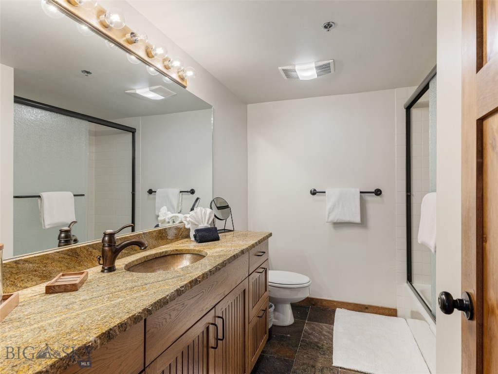 1733 Heavy Runner Property Photo 34