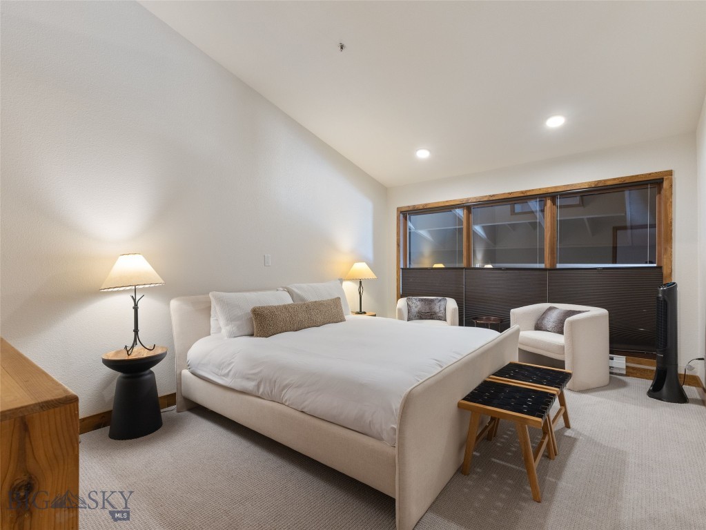 1733 Heavy Runner Property Photo 46