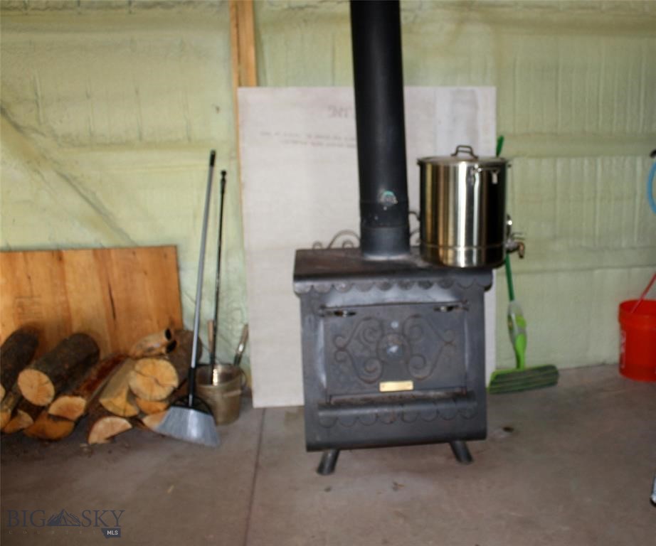 48 Black Butte Trail Property Photo 2