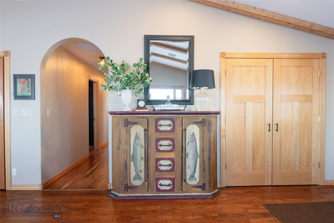 42 Jim Parrent Lane Property Photo 41