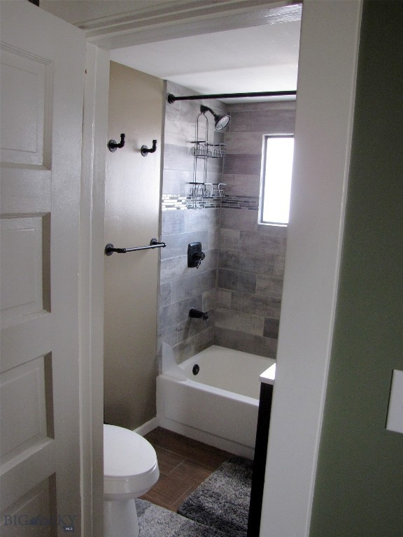 223 2nd Street W Property Photo 18