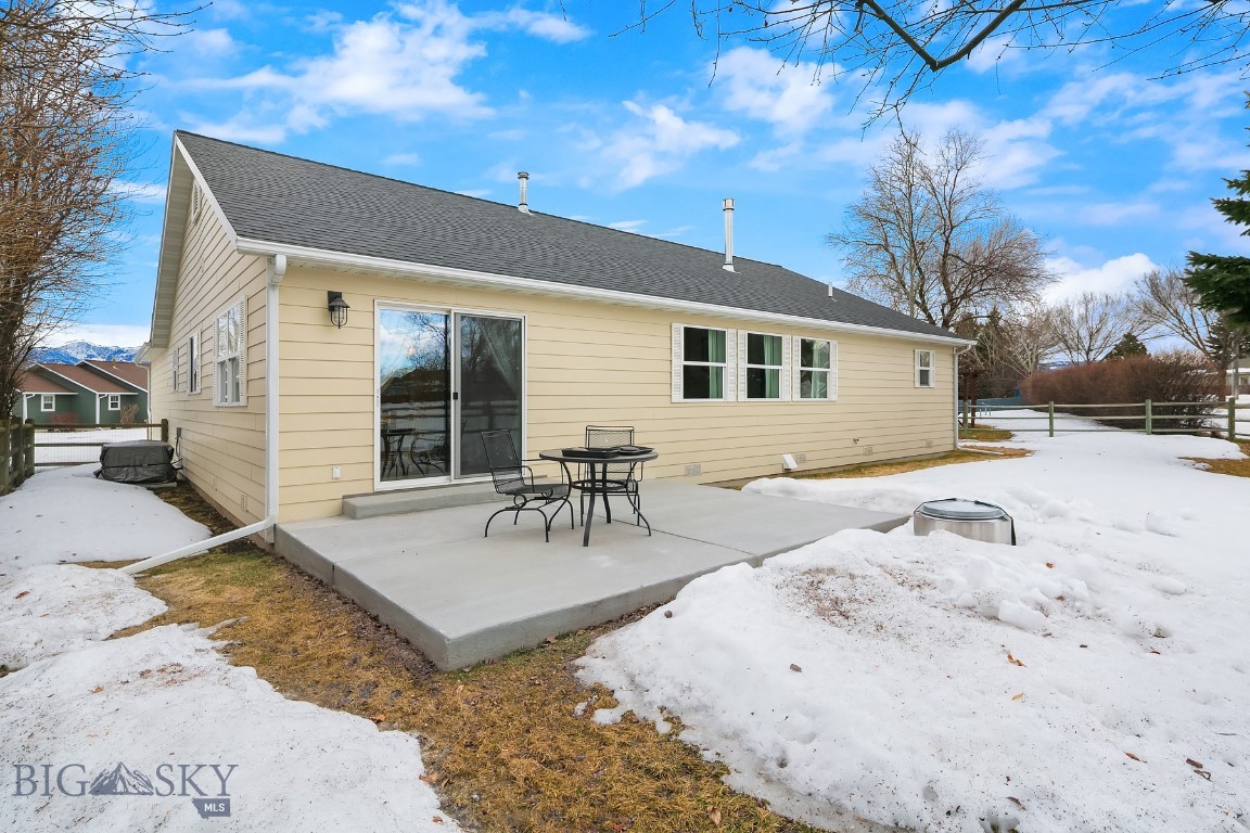 713 N Aster Avenue Property Photo 16