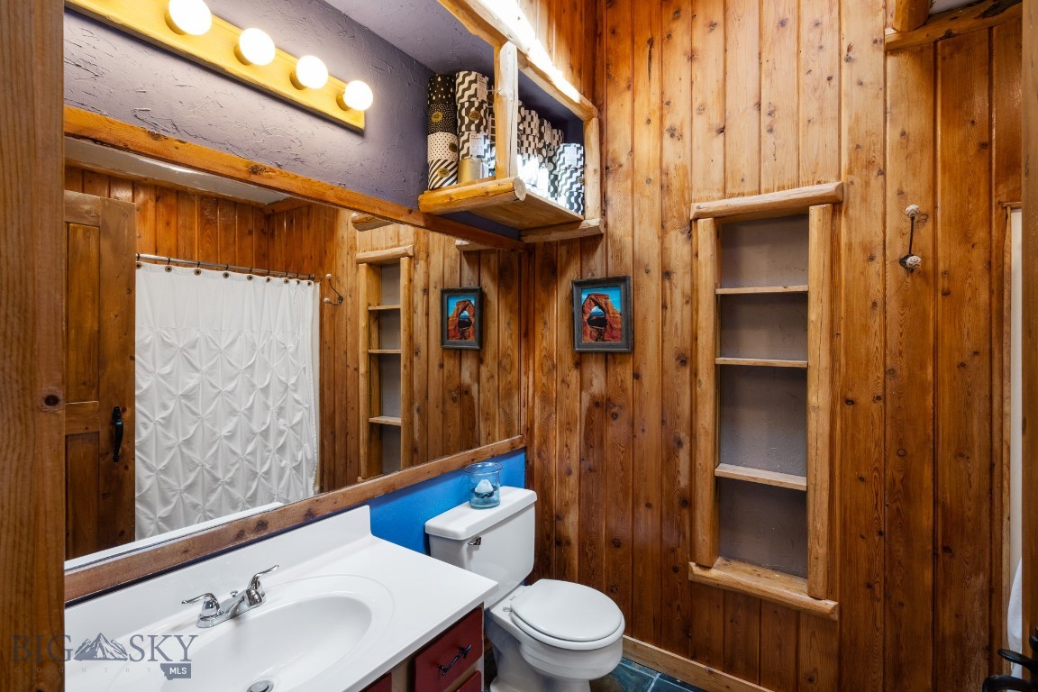 1301 Wildflower Way Property Photo 15