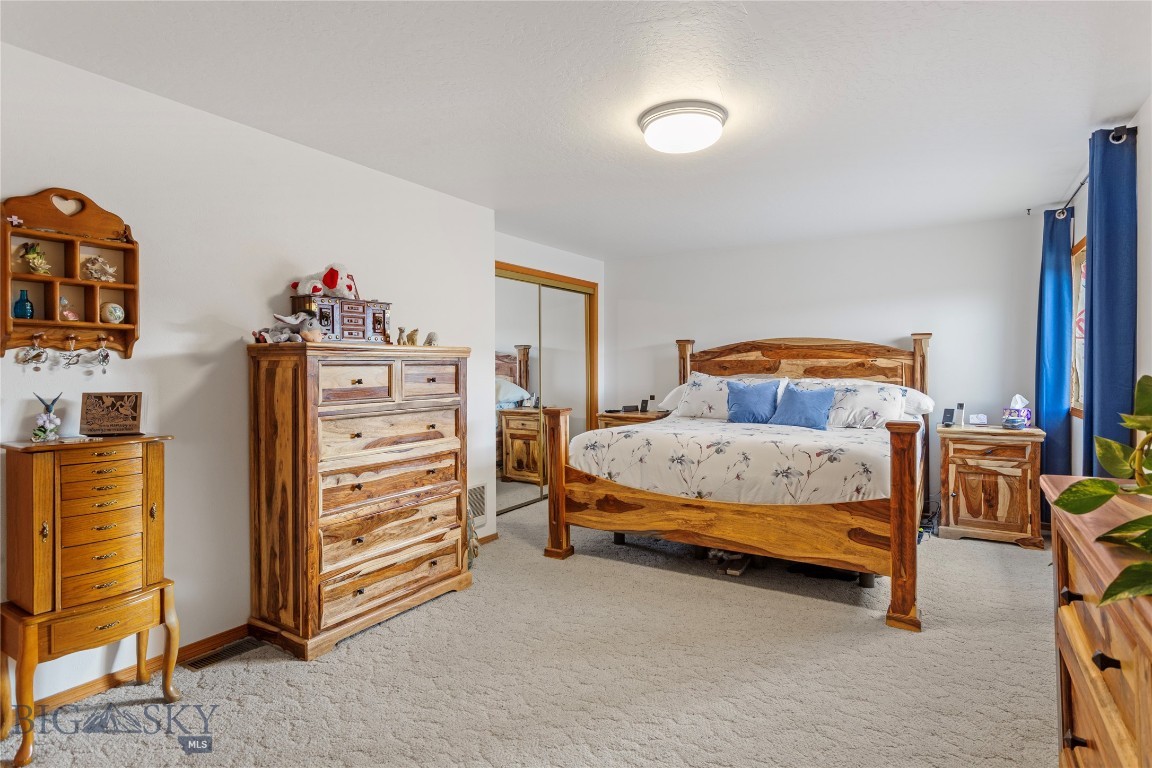 2700 Fairmont Property Photo 32