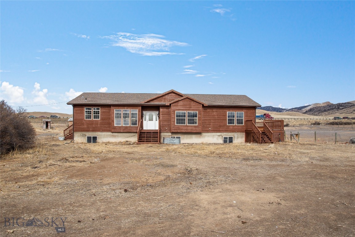 131 Yellowstone Trail Property Photo