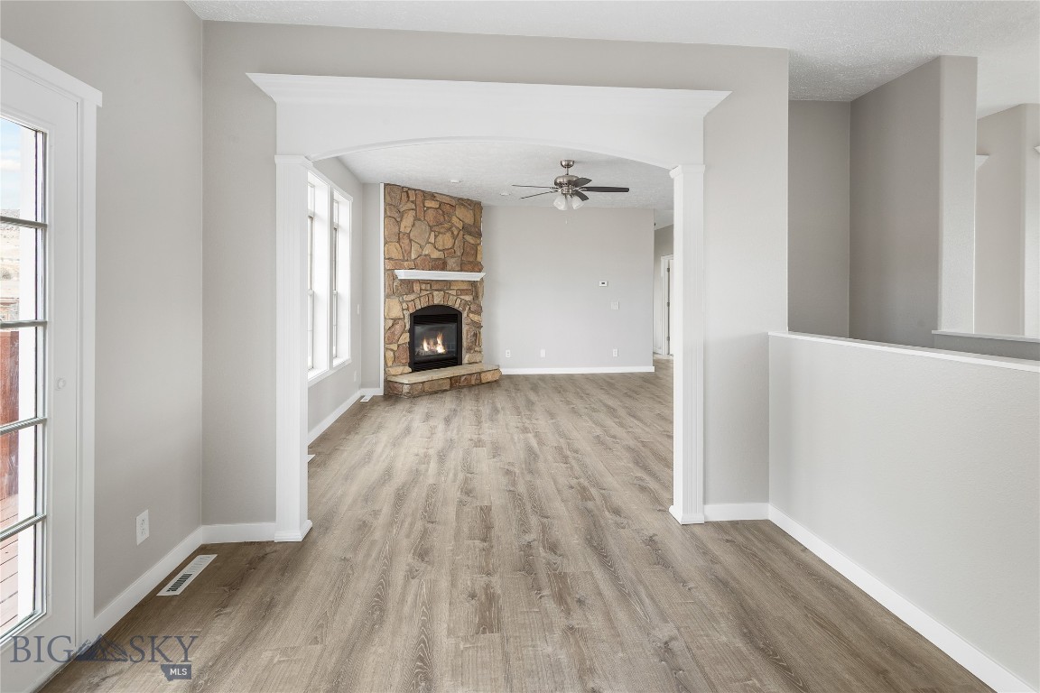 131 Yellowstone Trail Property Photo 7