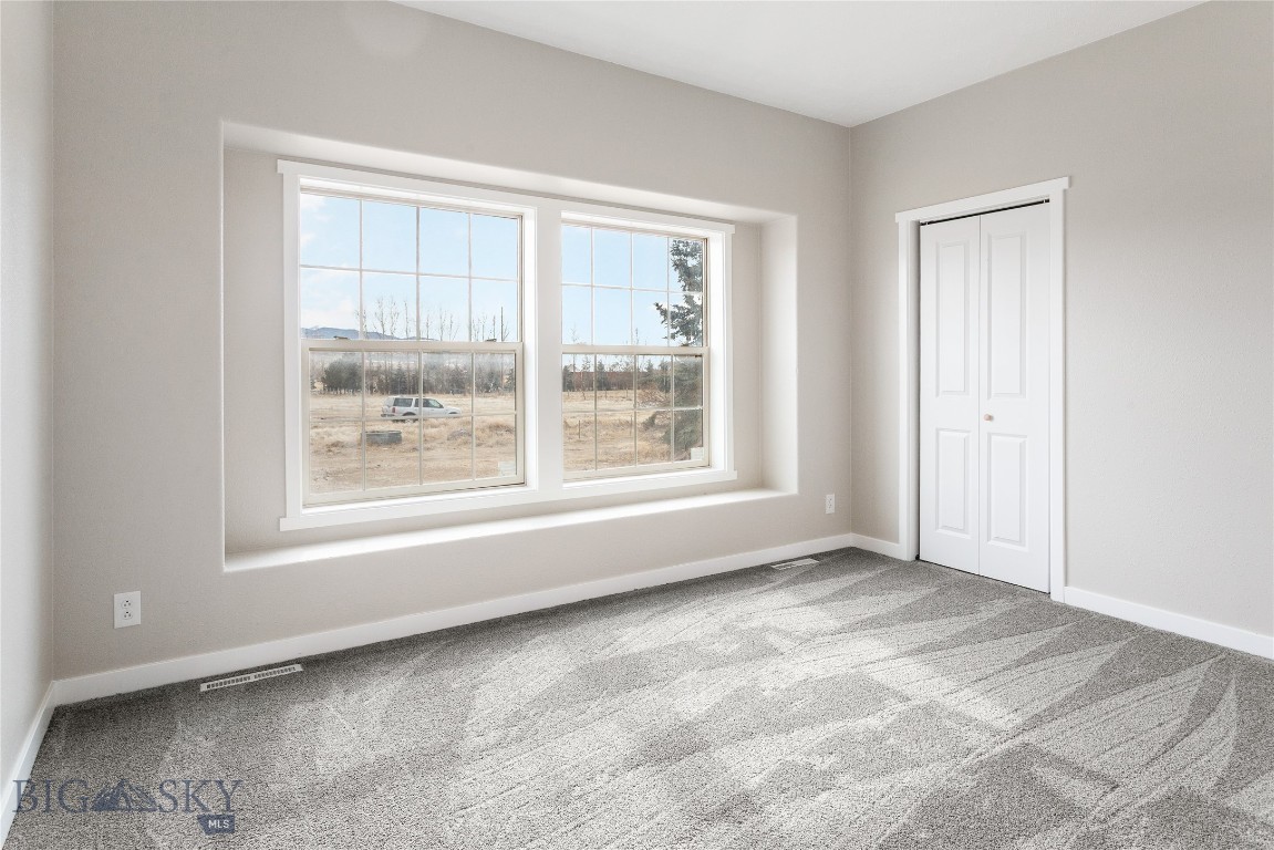 131 Yellowstone Trail Property Photo 24