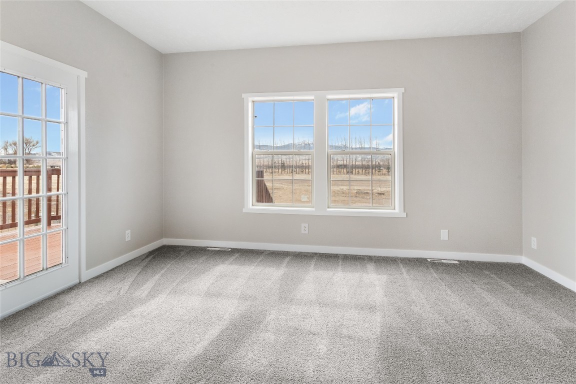 131 Yellowstone Trail Property Photo 29