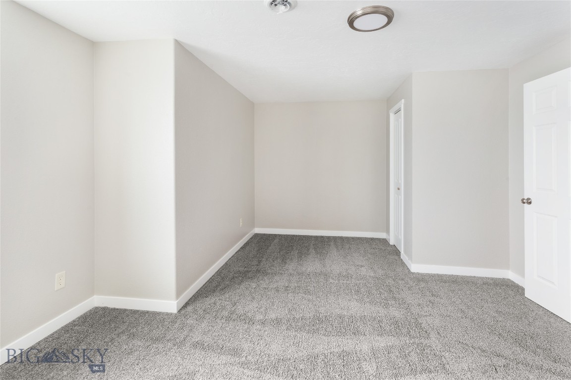 131 Yellowstone Trail Property Photo 38