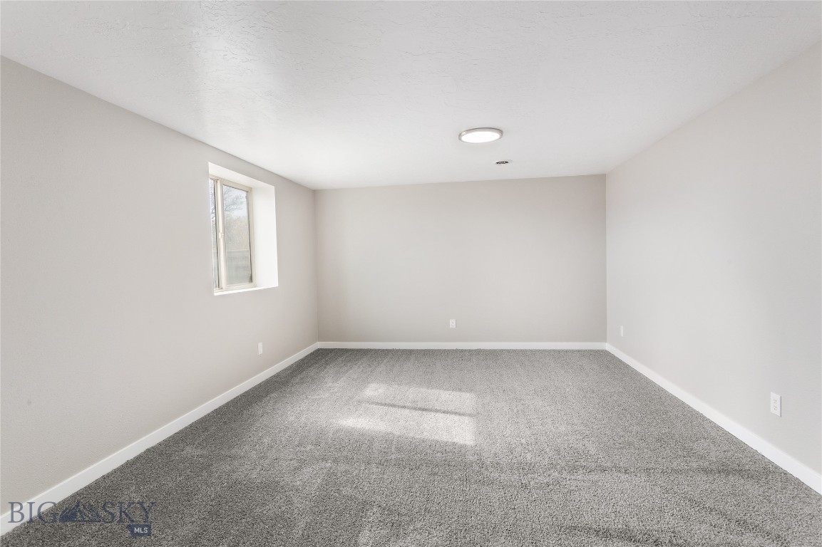 131 Yellowstone Trail Property Photo 43