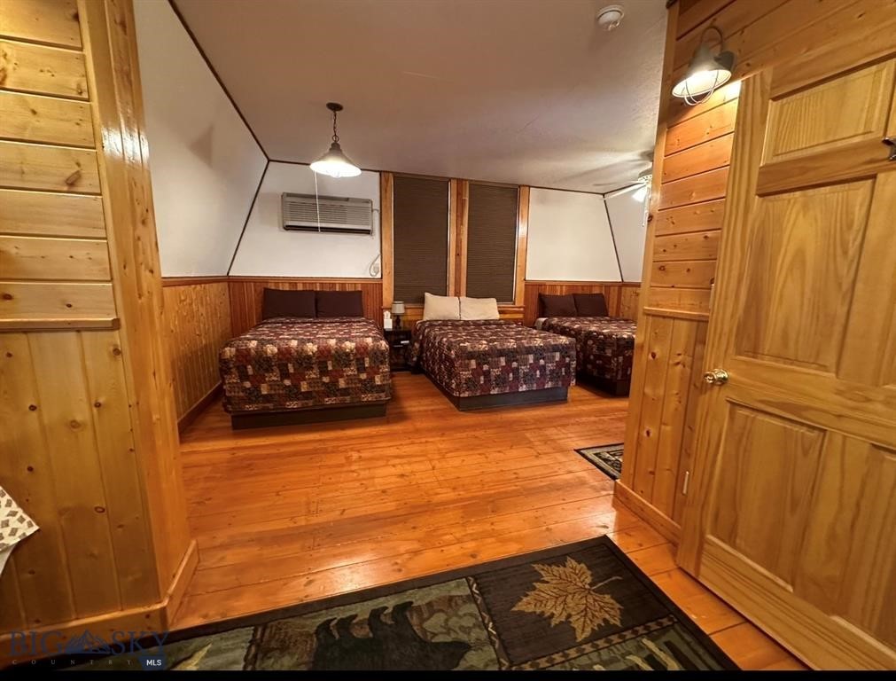 308 E Wheeler Street Property Photo 35