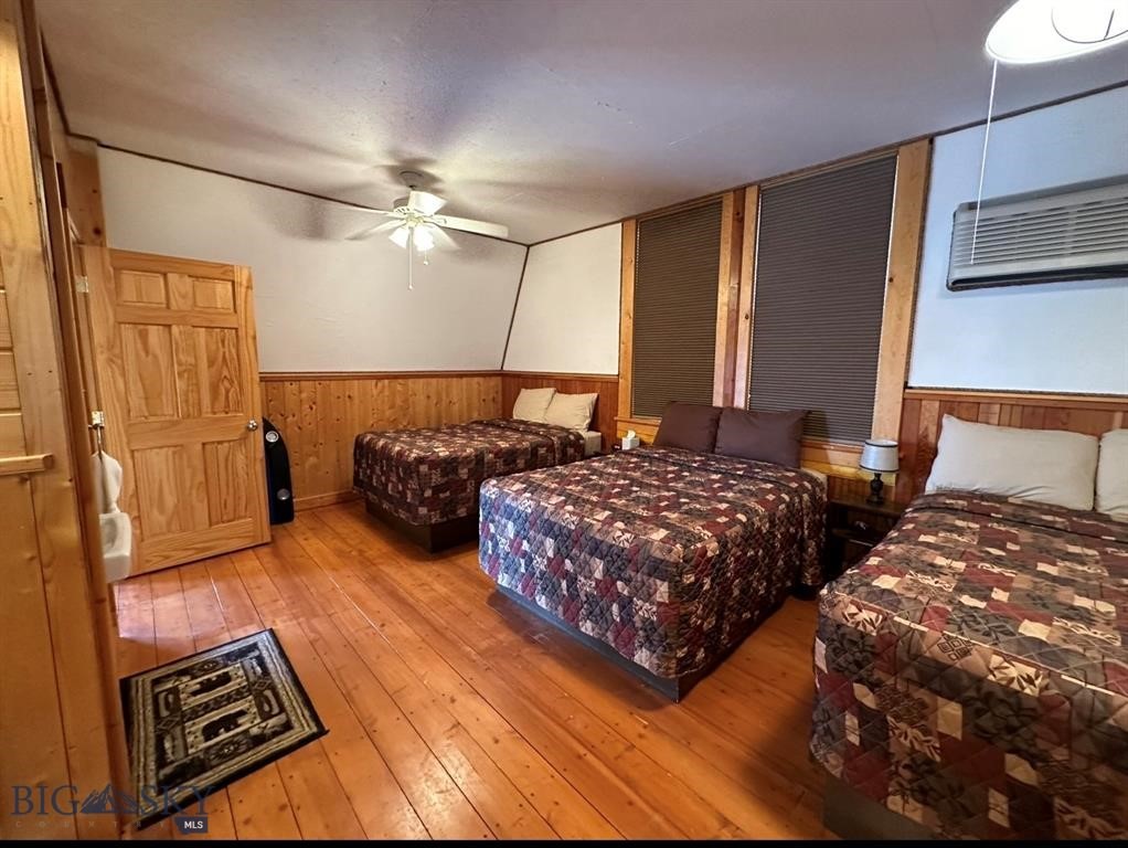 308 E Wheeler Street Property Photo 41