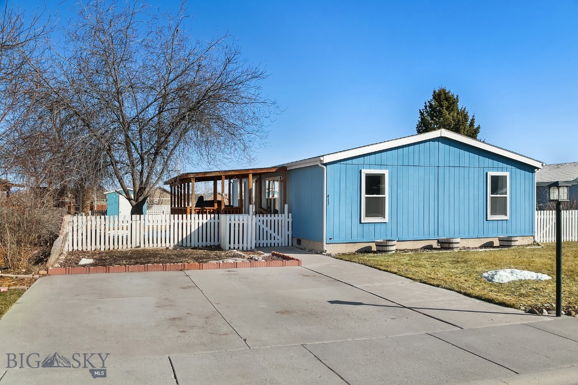 417 Green Tree Drive Property Photo