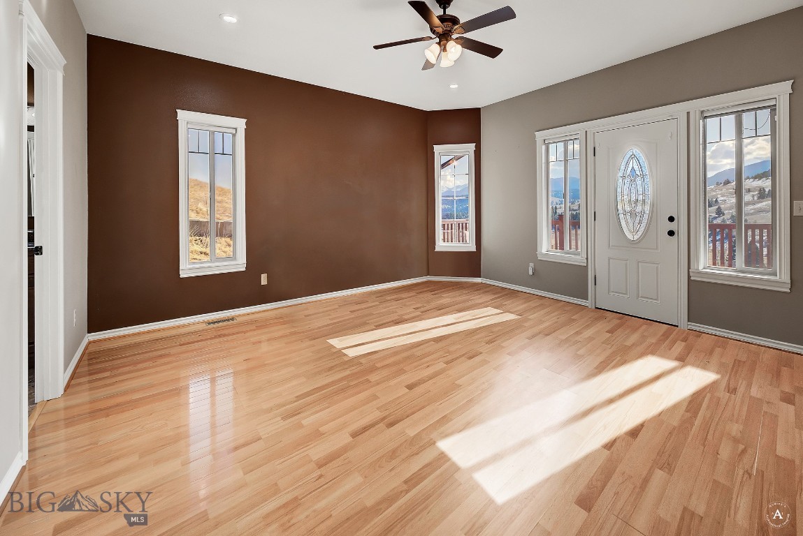 121 Wild Rose Rd Property Photo 22