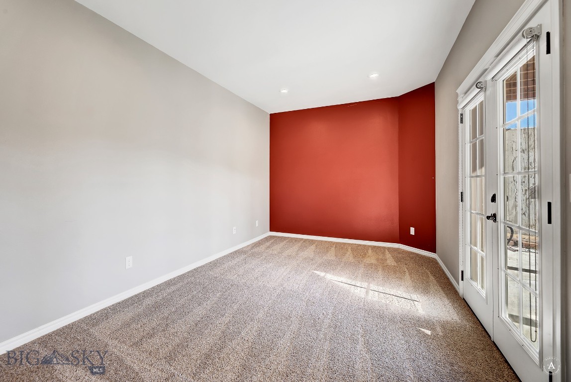 121 Wild Rose Rd Property Photo 34