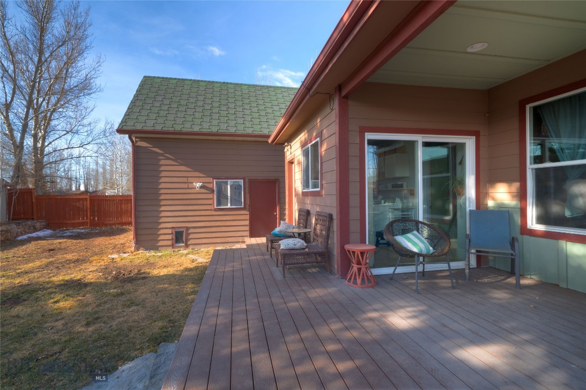 11 W Front St. Property Photo 34