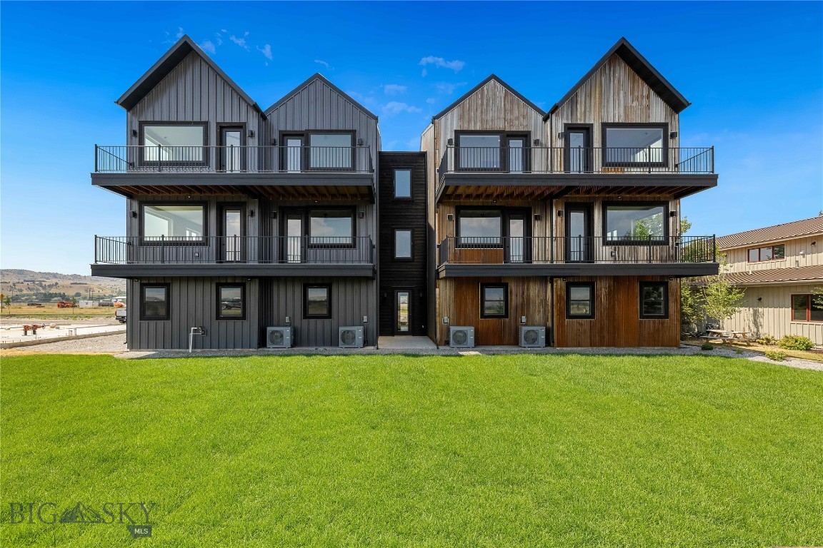 450 Loomis Way B Property Photo 1