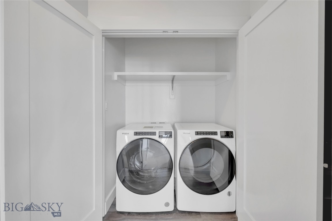 450 Loomis Way B Property Photo 17