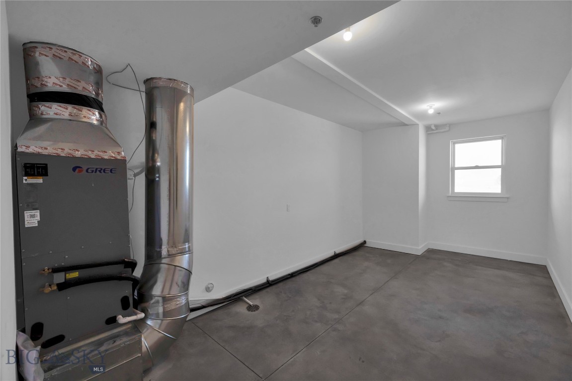 450 Loomis Way B Property Photo 23