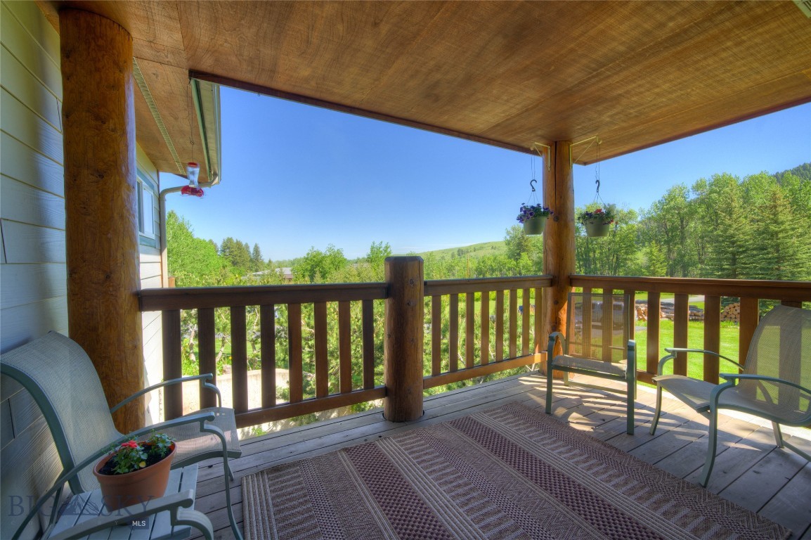 13515 Cottonwood Canyon. Road Property Photo 15
