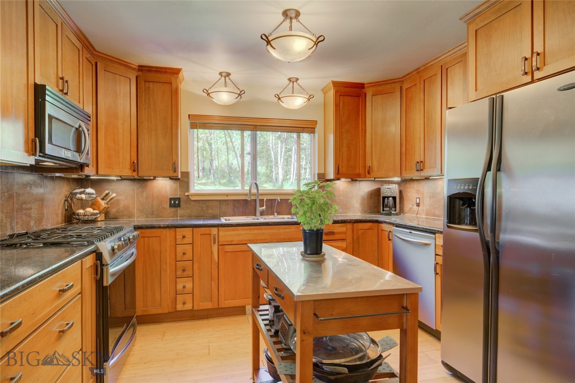 13515 Cottonwood Canyon. Road Property Photo 18