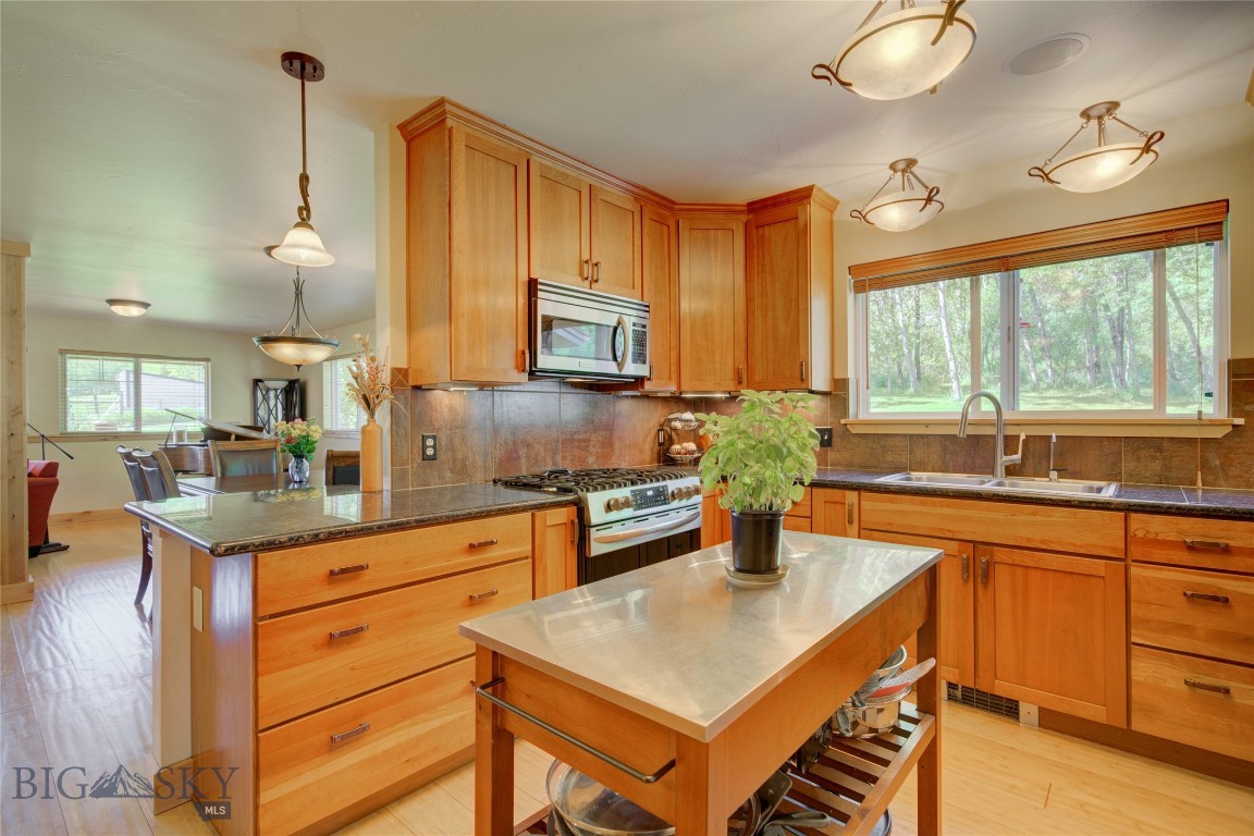 13515 Cottonwood Canyon. Road Property Photo 19