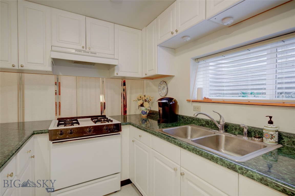 13515 Cottonwood Canyon. Road Property Photo 49
