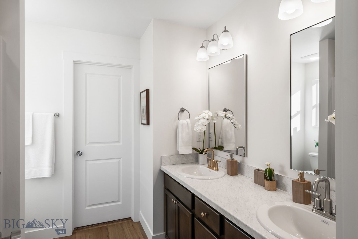 750 Thrice Loop Property Photo 11