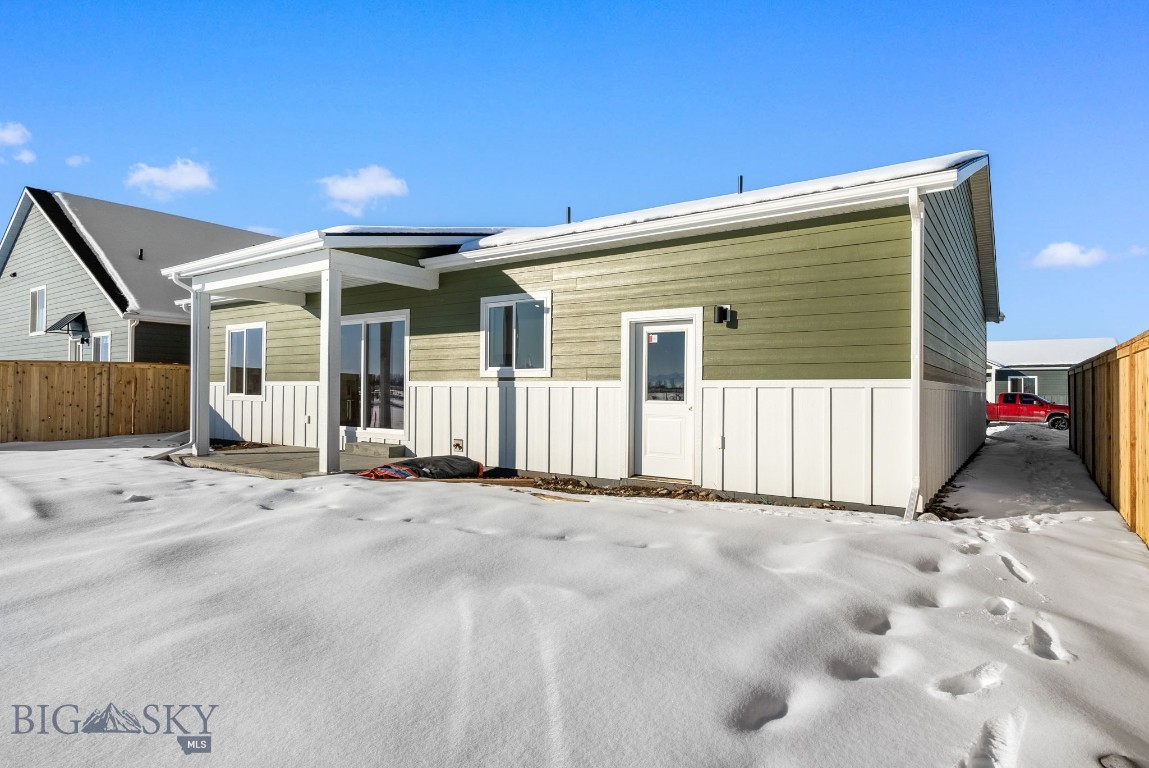 750 Thrice Loop Property Photo 21