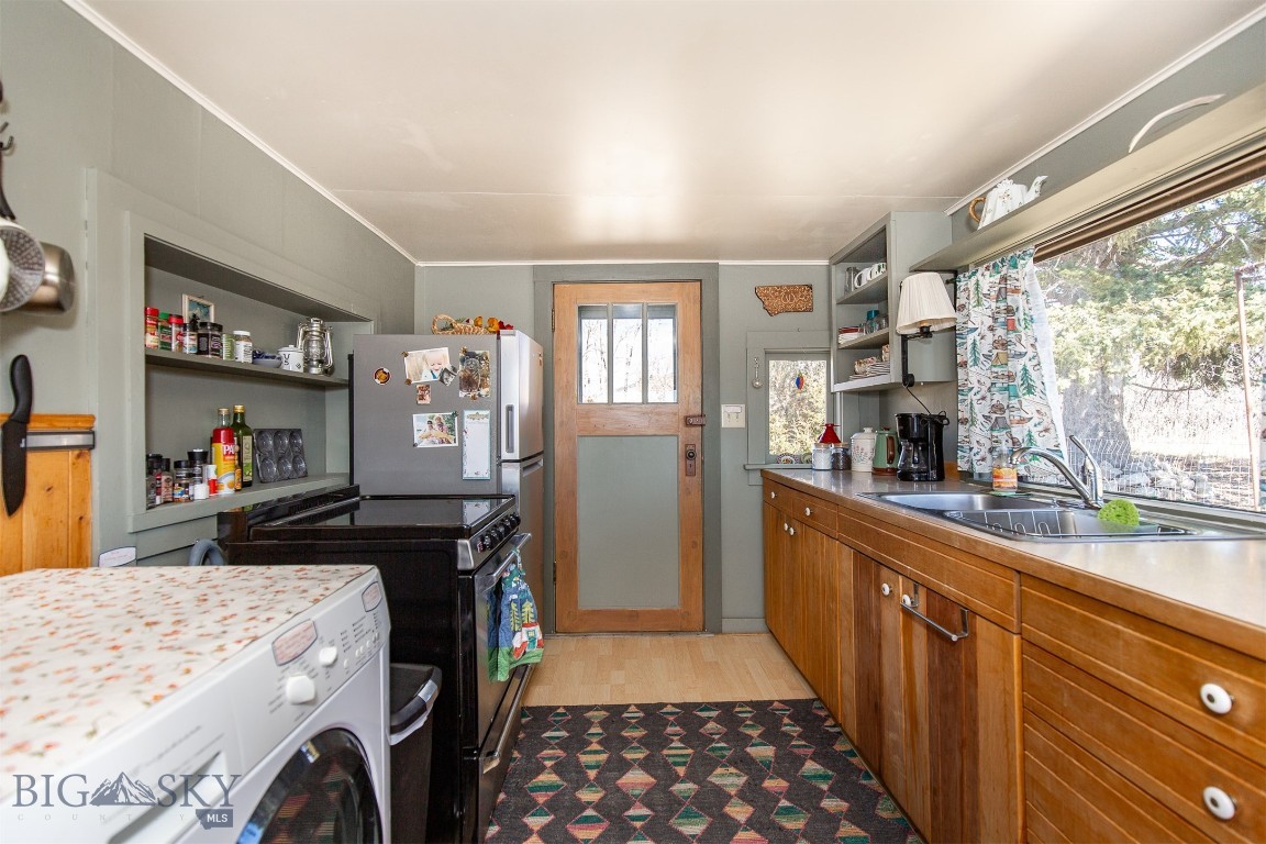 516 Mill Street Property Photo 15