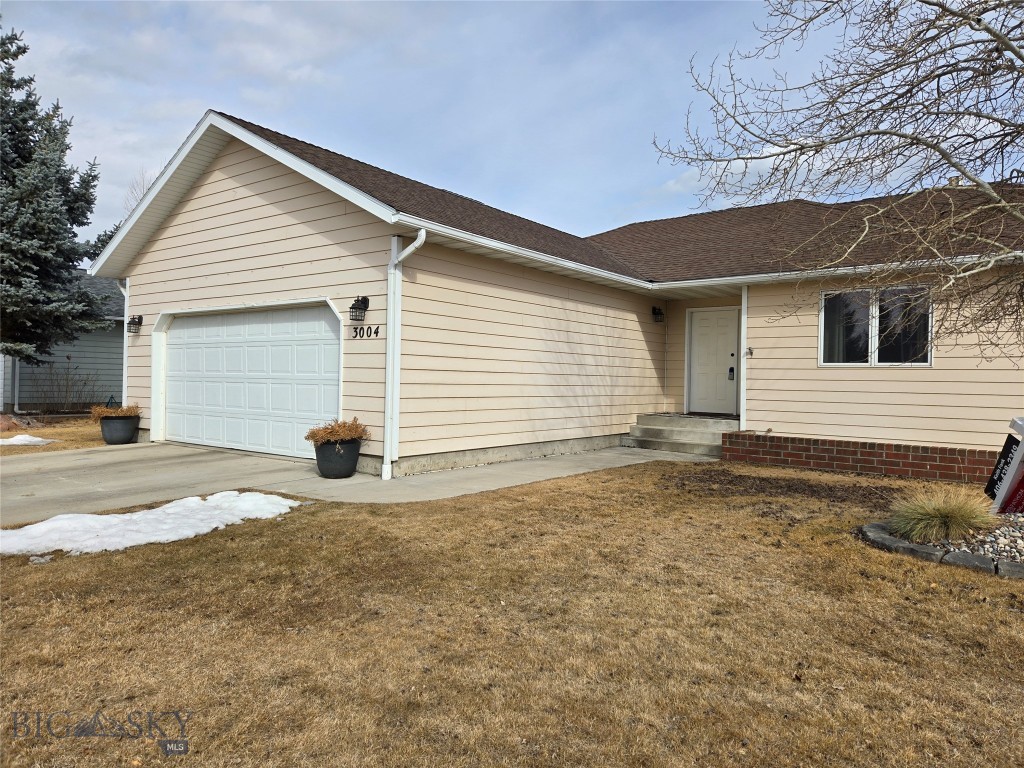 3004 Green Circle Property Photo