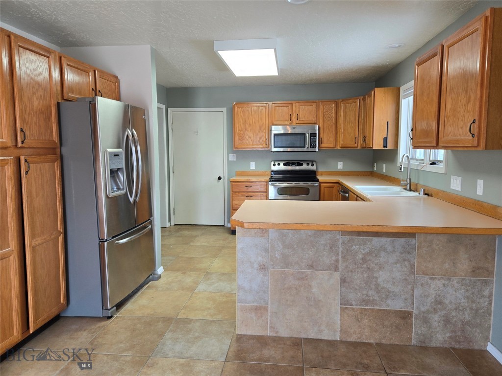 3004 Green Circle Property Photo 6