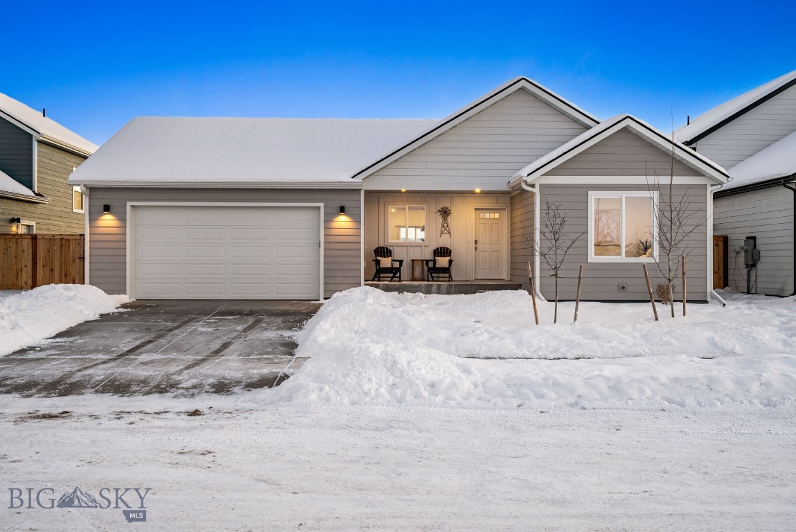 748 Thrice Loop Property Photo