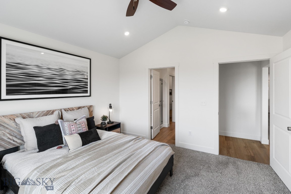 748 Thrice Loop Property Photo 9