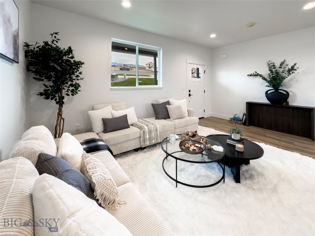 507 Wise Way Property Photo 5
