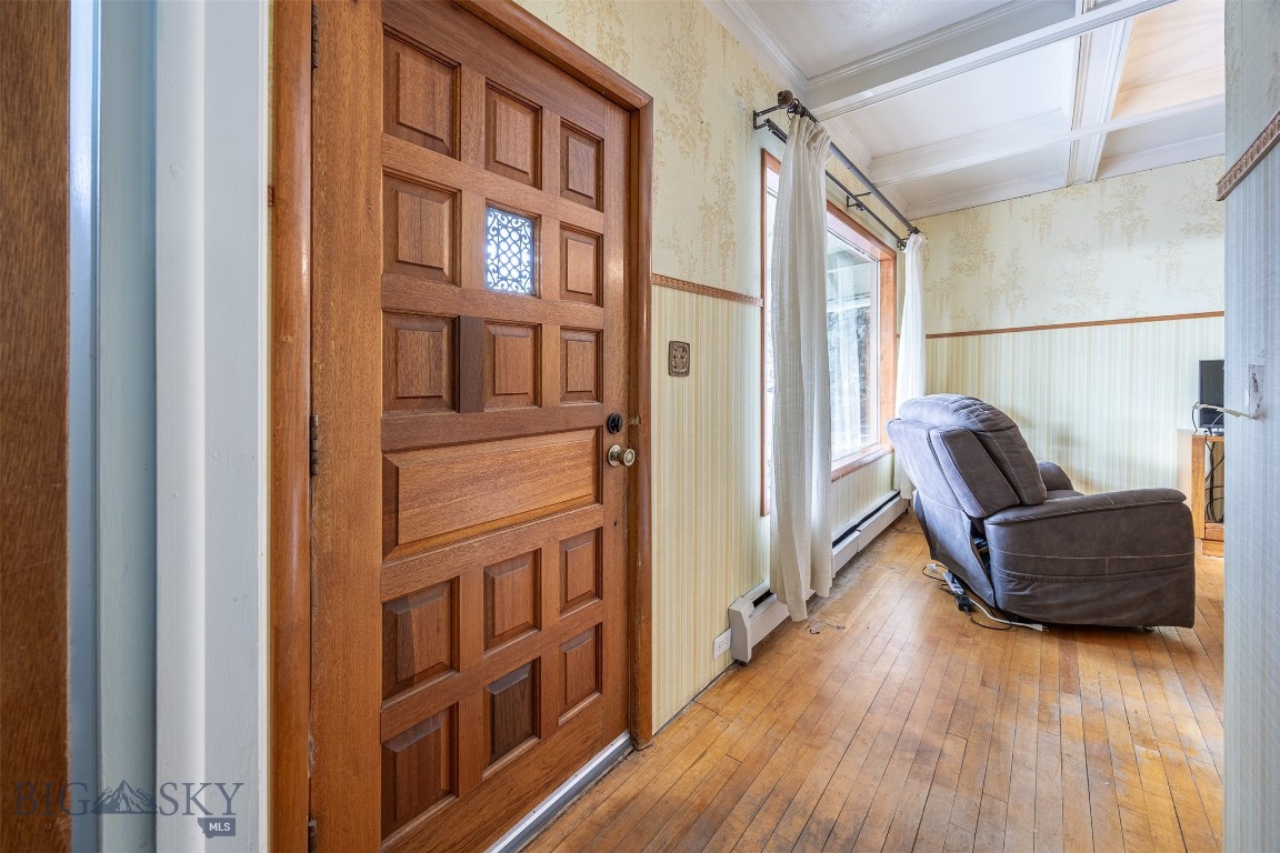 1151 W Woolman Property Photo 7