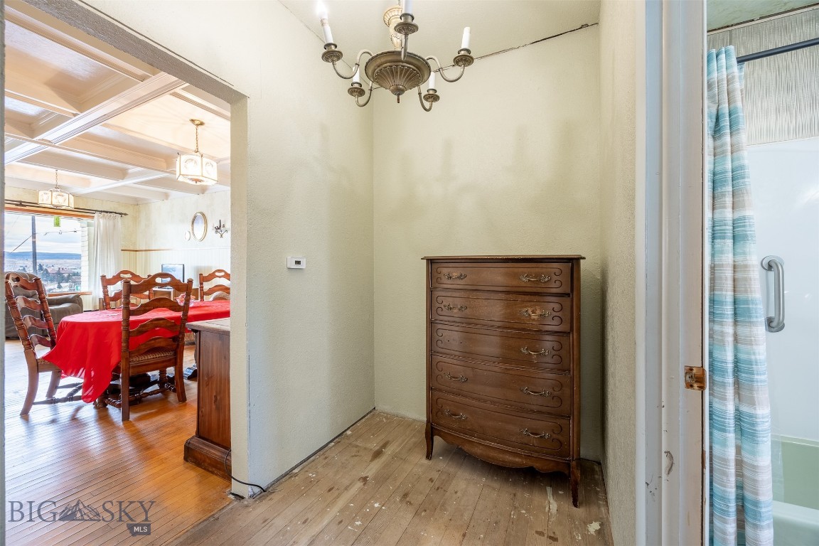 1151 W Woolman Property Photo 13