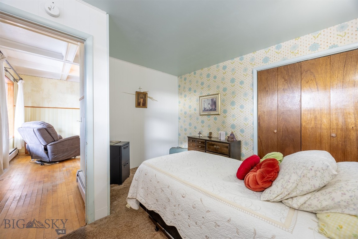 1151 W Woolman Property Photo 23