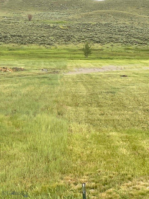 7 Murray Lane Property Photo 1