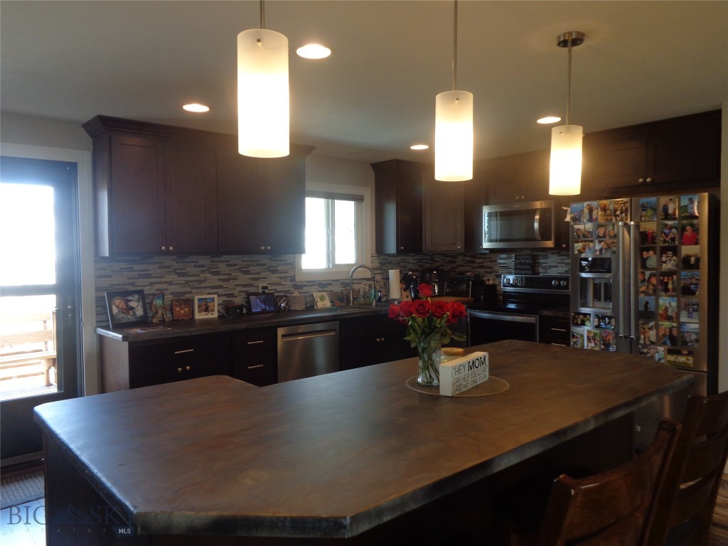 117 Rocky Mountain Lane Property Photo 14