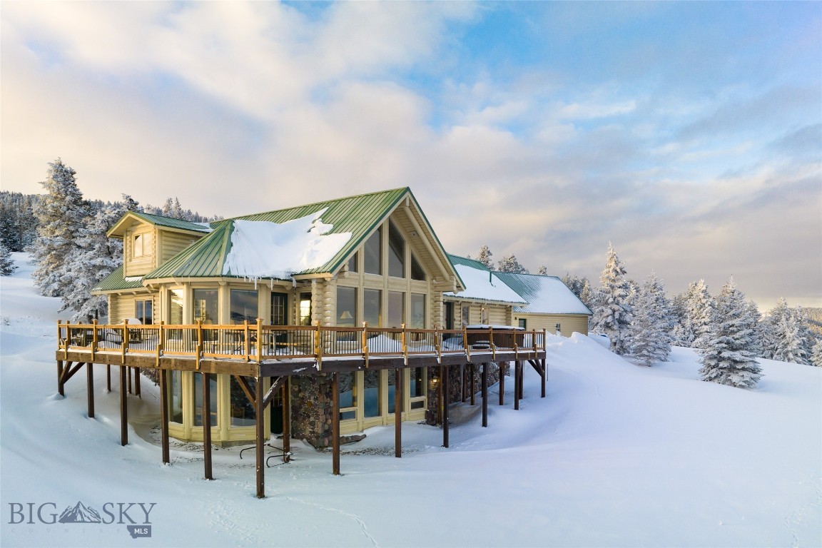 200 Peak Road Property Photo 3