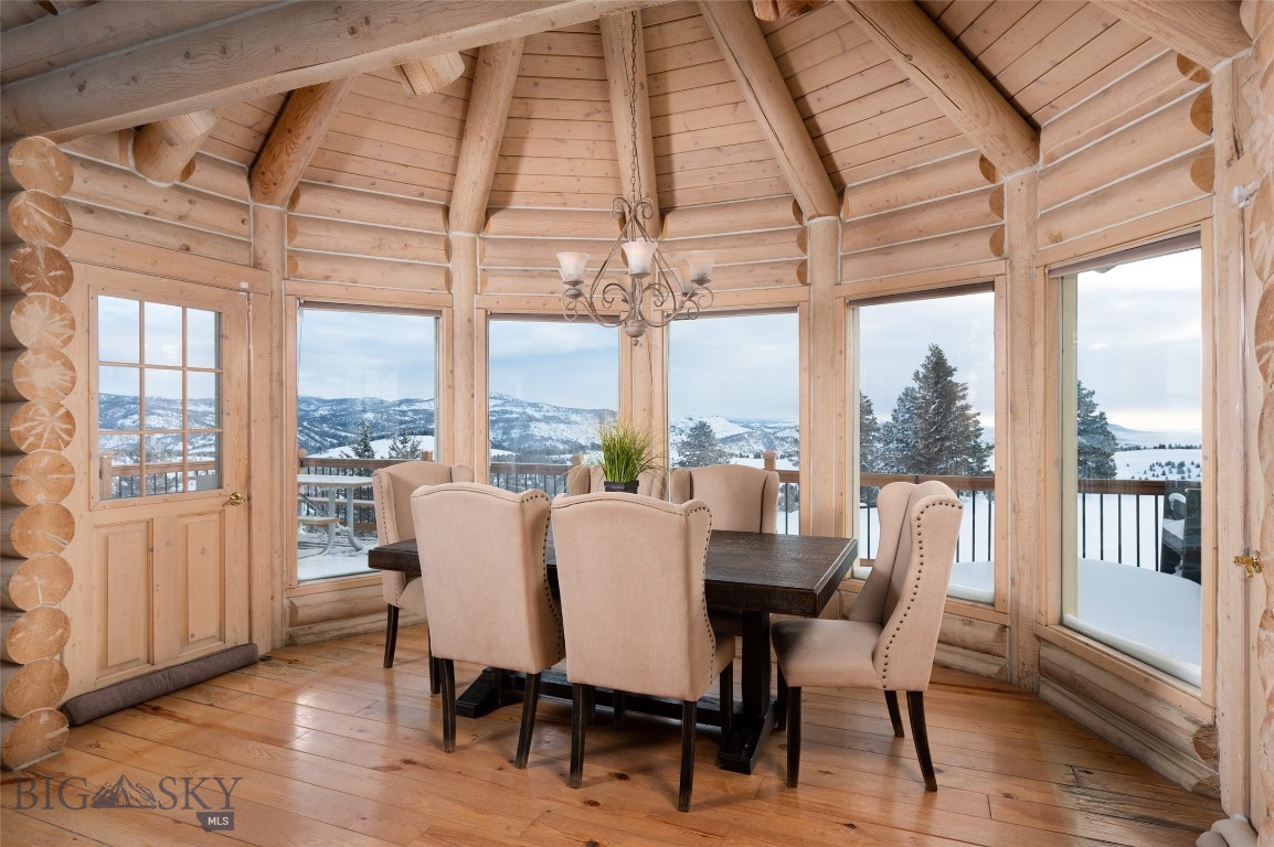 200 Peak Road Property Photo 11