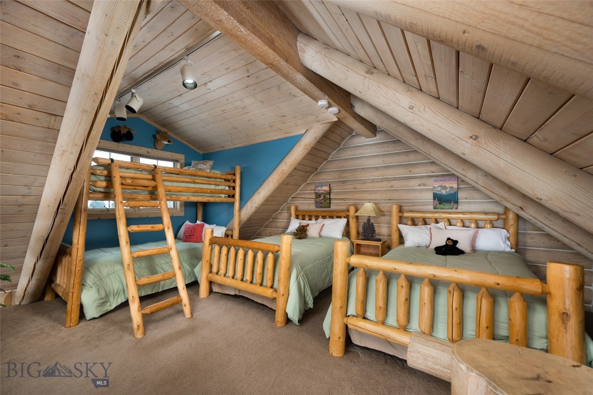 200 Peak Road Property Photo 13