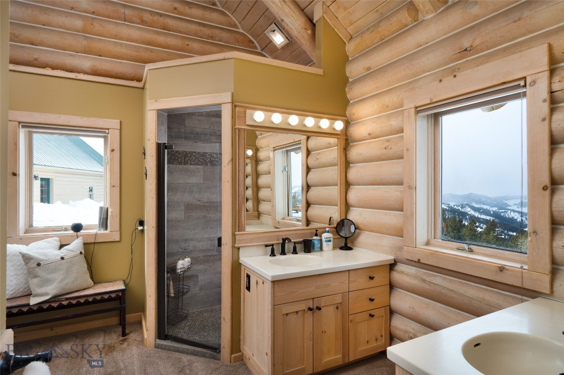 200 Peak Road Property Photo 16