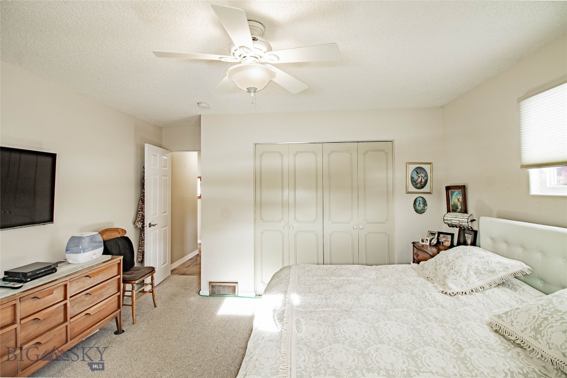 3790 Continental Drive Property Photo 18