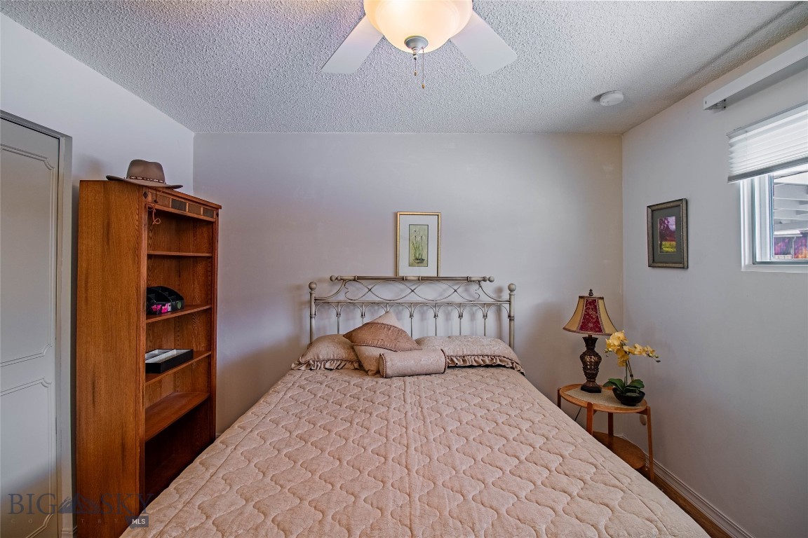 3790 Continental Drive Property Photo 25