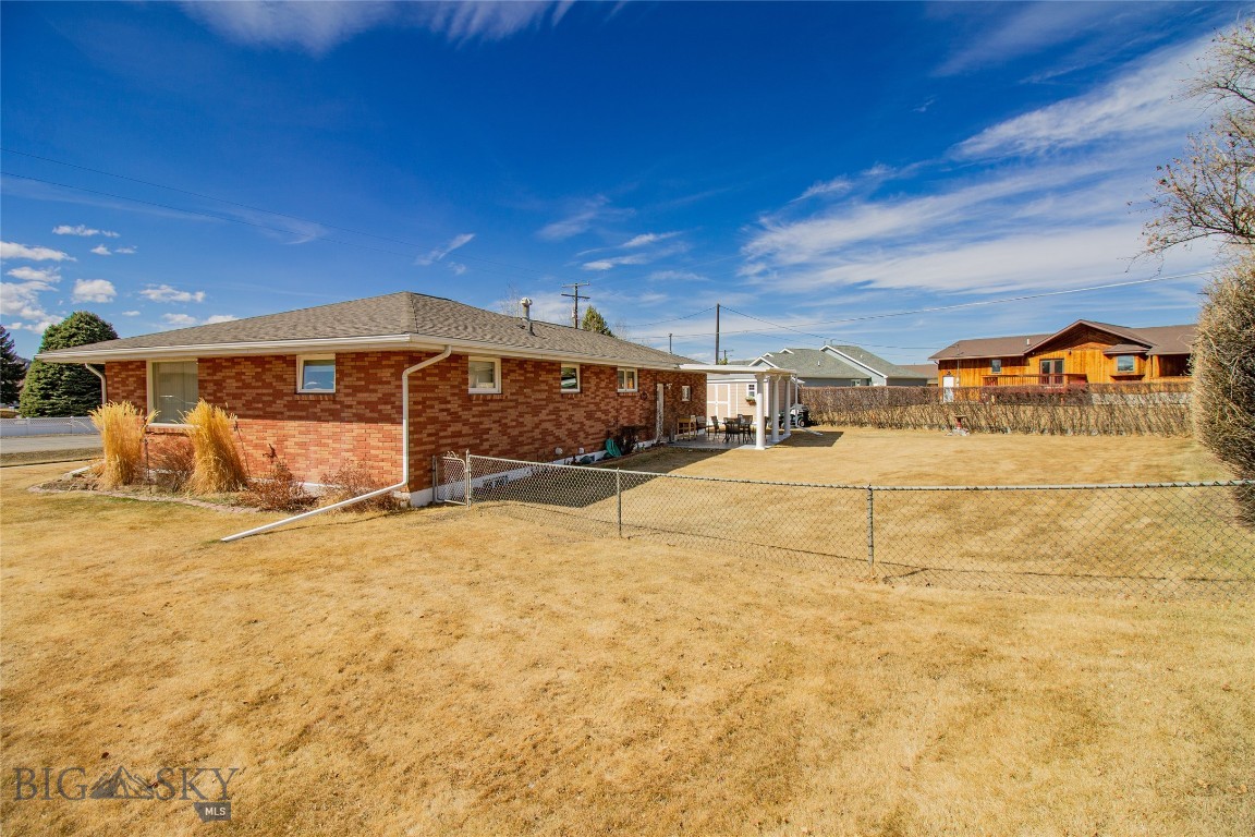 3790 Continental Drive Property Photo 47