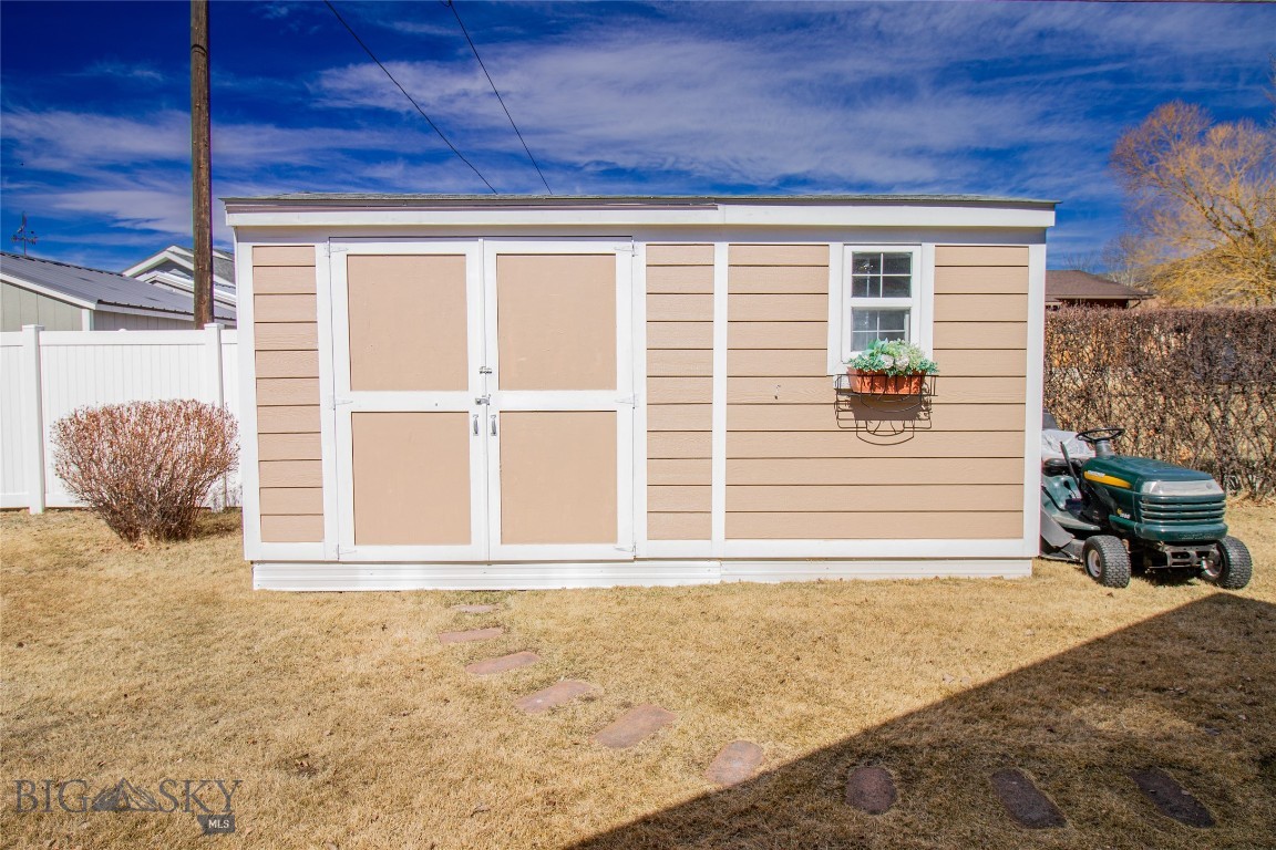 3790 Continental Drive Property Photo 53