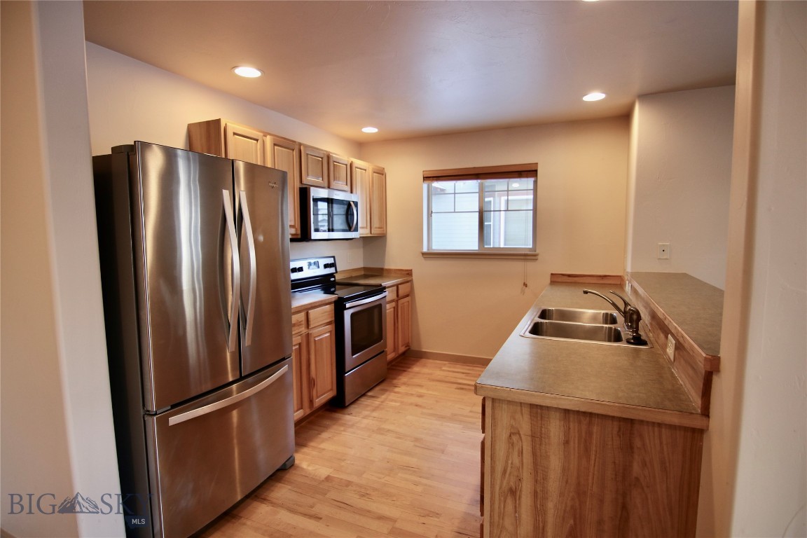 3156 Catkin A Property Photo 15