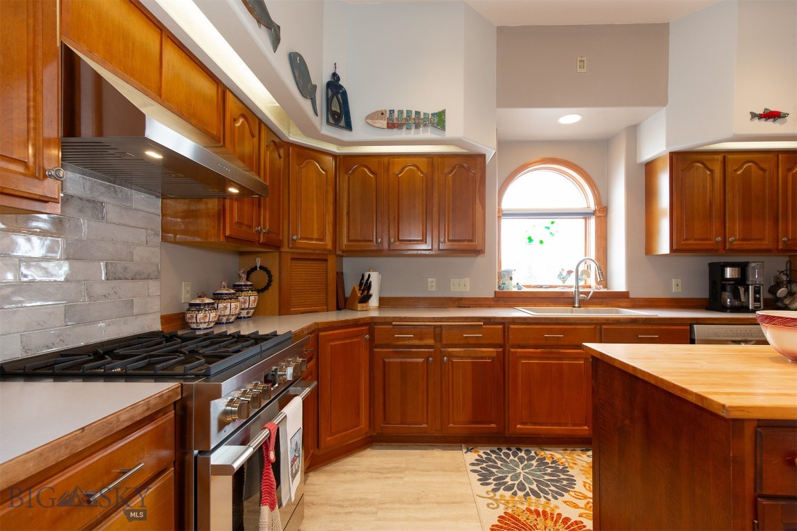 175 Vandyke Road Property Photo 38